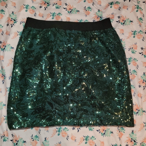 BCBG MaxAzria Joanne Sequin Skirt BUNDLE&SAVE! - Picture 3 of 6